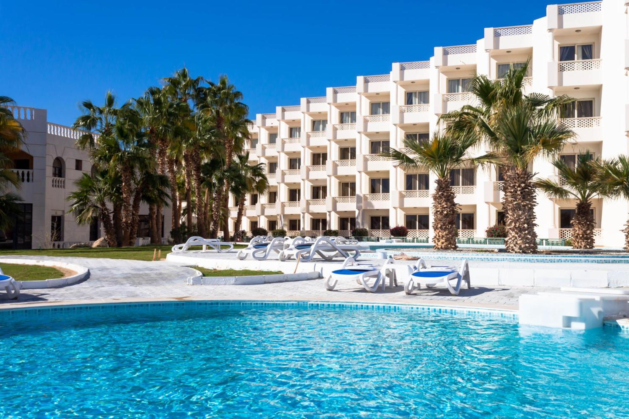 The Palace Beach Hotel フルガダ エクステリア 写真