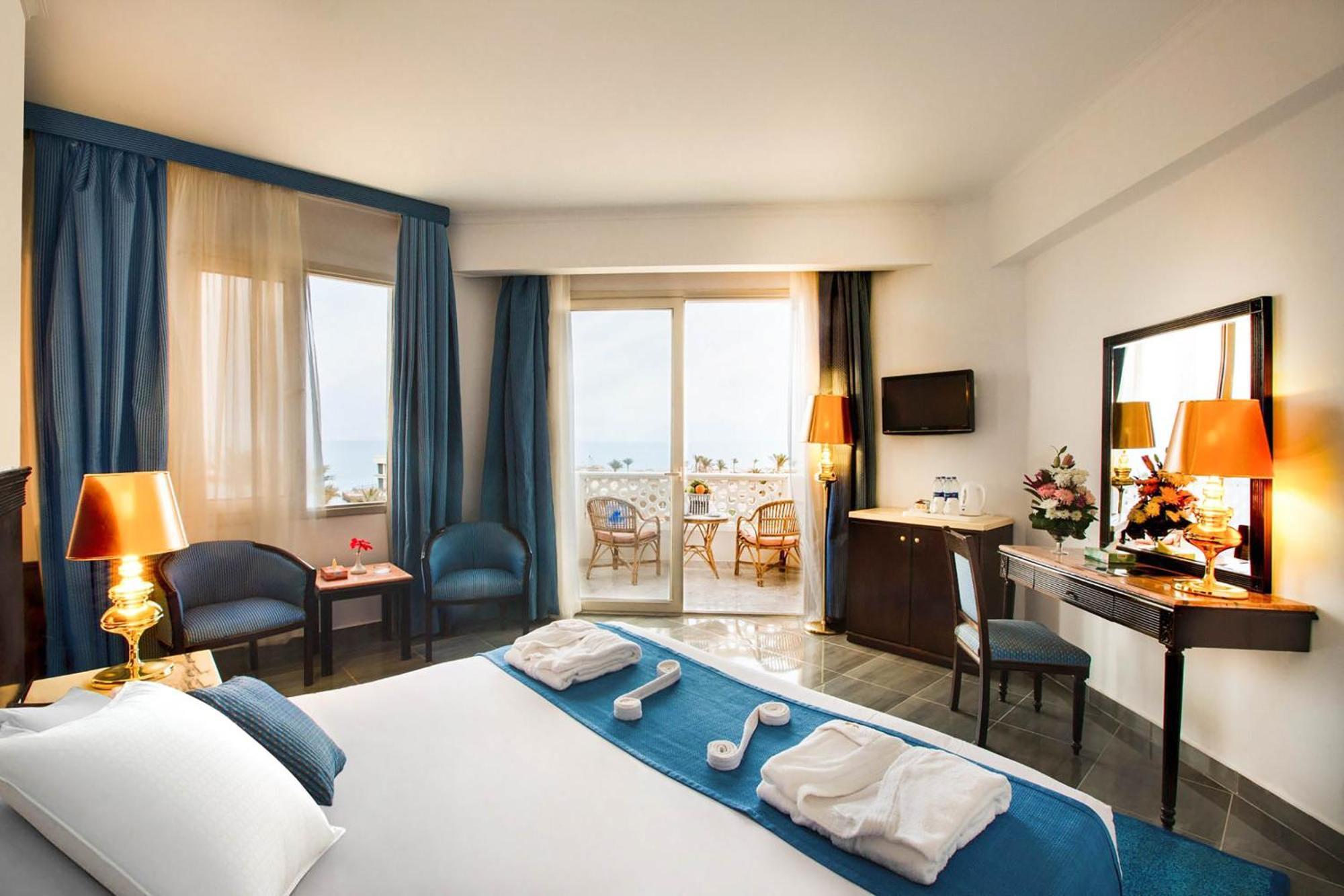 The Palace Beach Hotel フルガダ エクステリア 写真