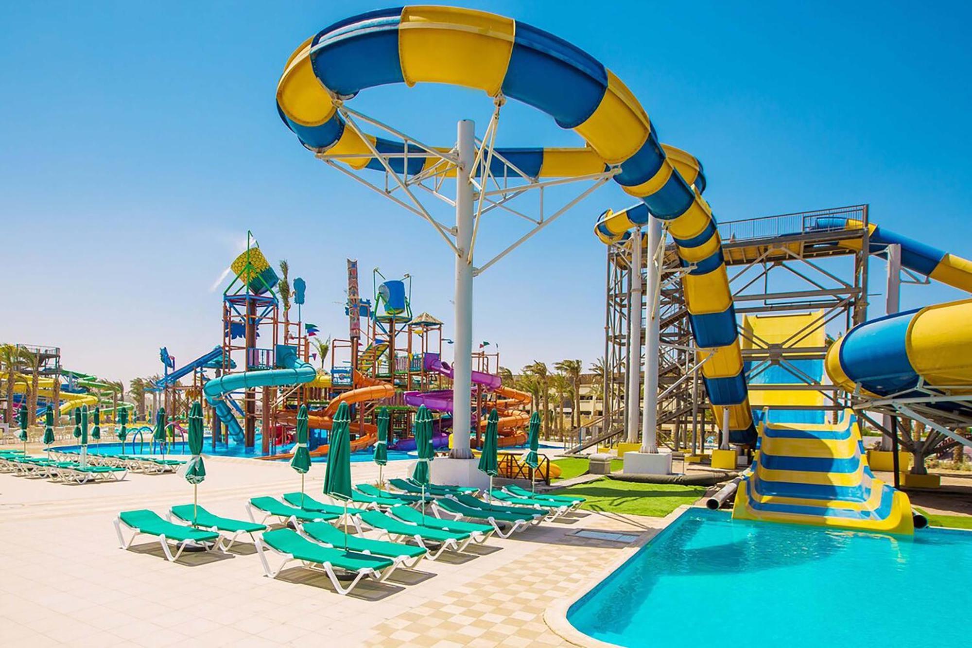 The Palace Beach Hotel フルガダ エクステリア 写真