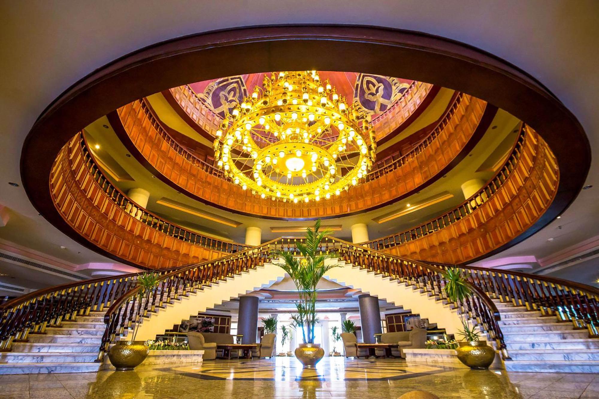 The Palace Beach Hotel フルガダ エクステリア 写真